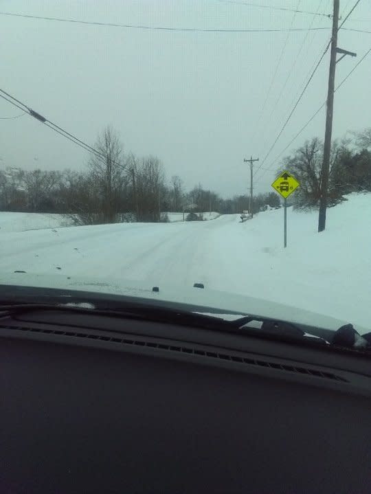 Snow along Highway 70 in White County (Courtesy: White County Sheriff’s Office)