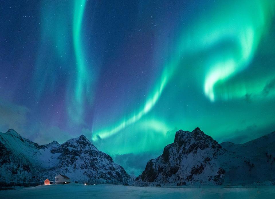 12) Northern Lights in Alaska