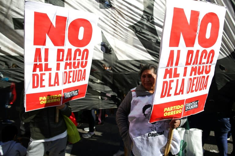 Argentines fed up with austerity measures want the government to default on its debt repayments