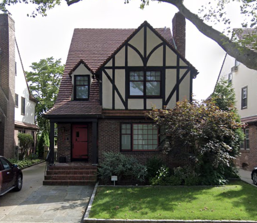 Orsolya Gaal&#x002019;s $2m home in Juno St, Forest Hills, where she lived with her husband Howard Klein and two sons (Google Maps)