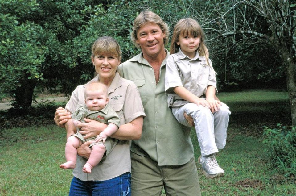 Steve Irwin with his family