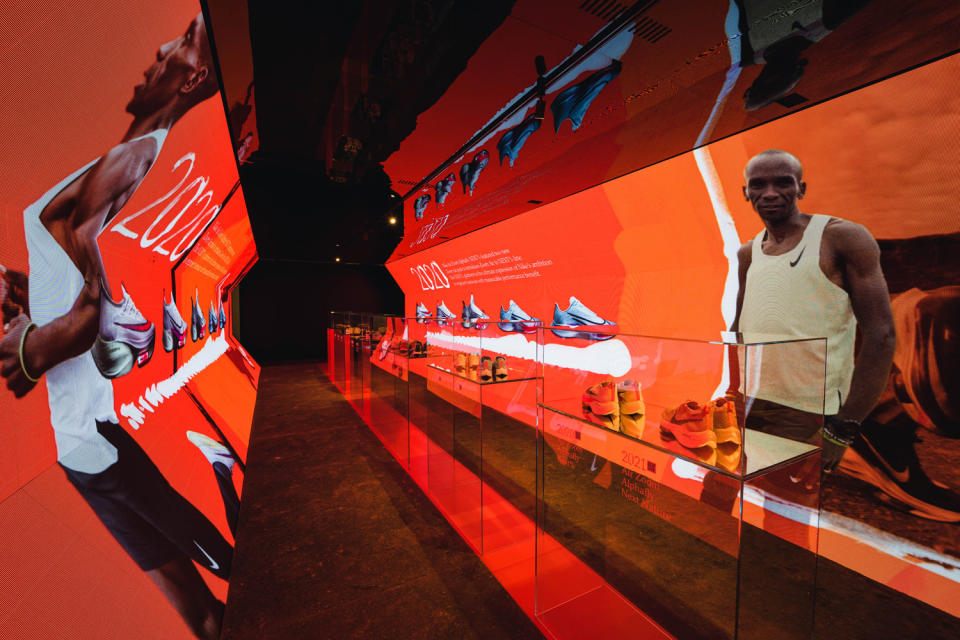 Nike鞋迷去「潮聖」！Nike 50周年展登陸尖沙咀 欣賞極罕Moon Shoe沉浸式回顧品牌經典時刻