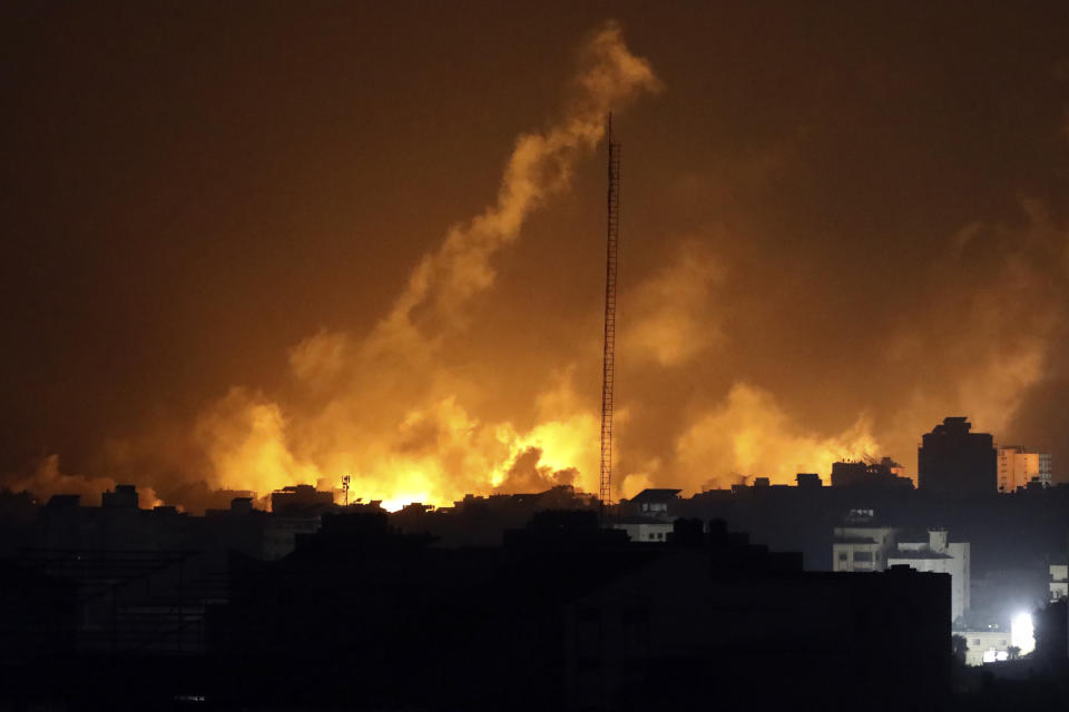 Israeli forces' flares light up the night sky in northern Gaza Strip, Saturday, Nov. 4, 2023. (AP Photo/Abed Khaled)