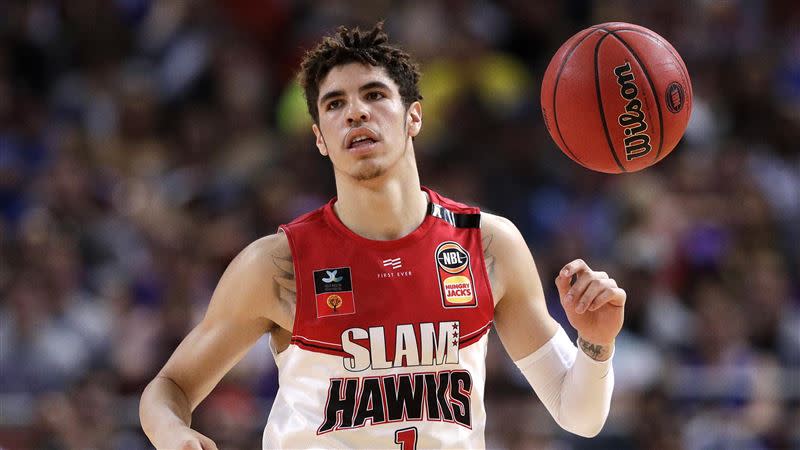 傳多隊高層都預料LaMelo Ball將成選秀狀元。（圖／美聯社／達志影像）