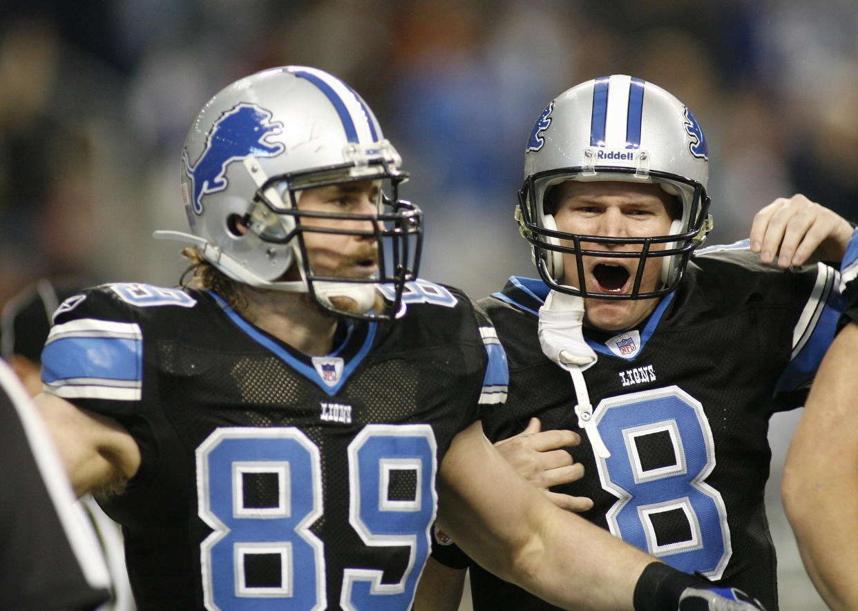 Detroit Lions head coach Dan Campbell (89) wore the black jerseys when he played tight end for the team. (Photo by Leon Halip/Getty Images)