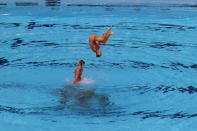 <p>Team Singapore performs during the synchronised swimming team free event on 20 Aug. Singapore won gold in the event, Malaysia took the silver and Indonesia bronze. Photo: Hannah Teoh/Yahoo News Singapore </p>