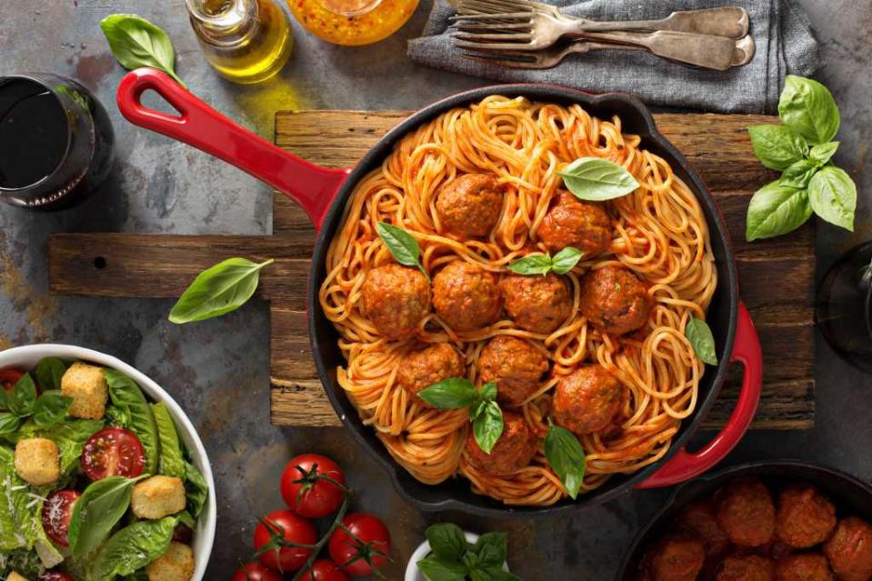 Spaghetti and meatballs is as American as apple pie. fahrwasser – stock.adobe.com