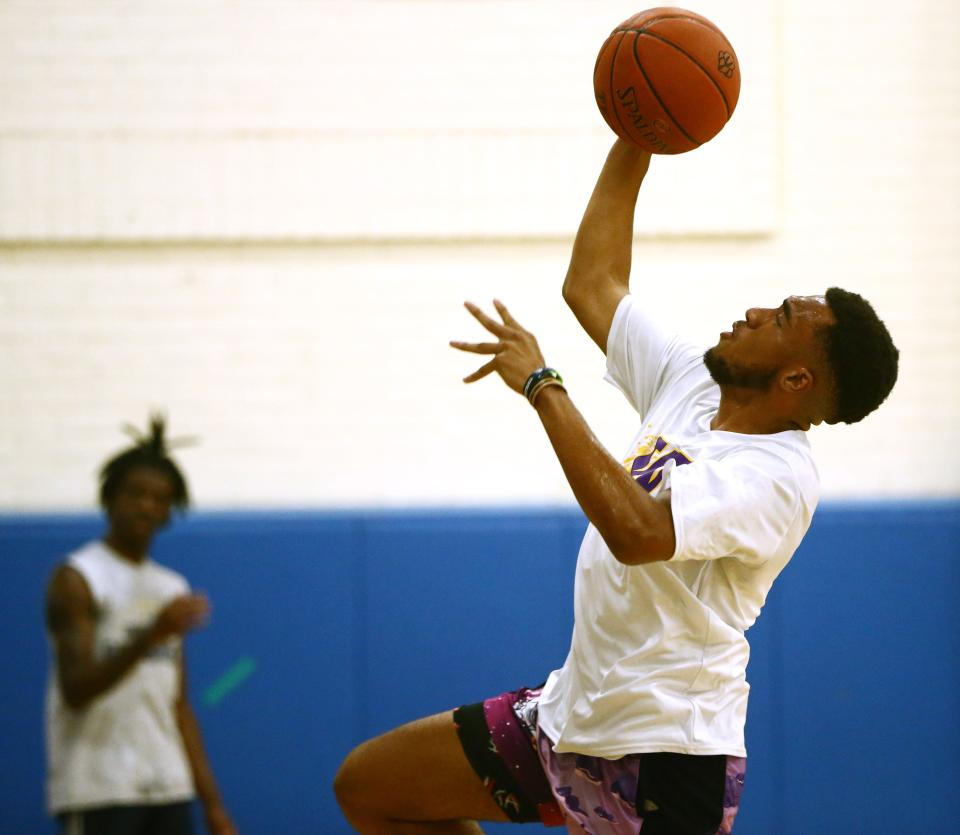 Warwick's Latrell Willis during practice with the BCANY Mid-Hudson boys basketball team in Wallkill on July 24, 2023.