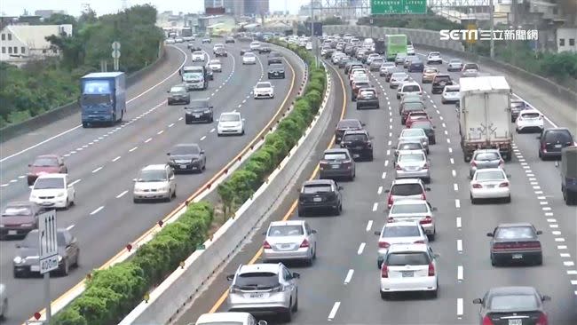 今日國道22地雷路段曝，國5預計塞車至深夜12點。（圖／資料圖）