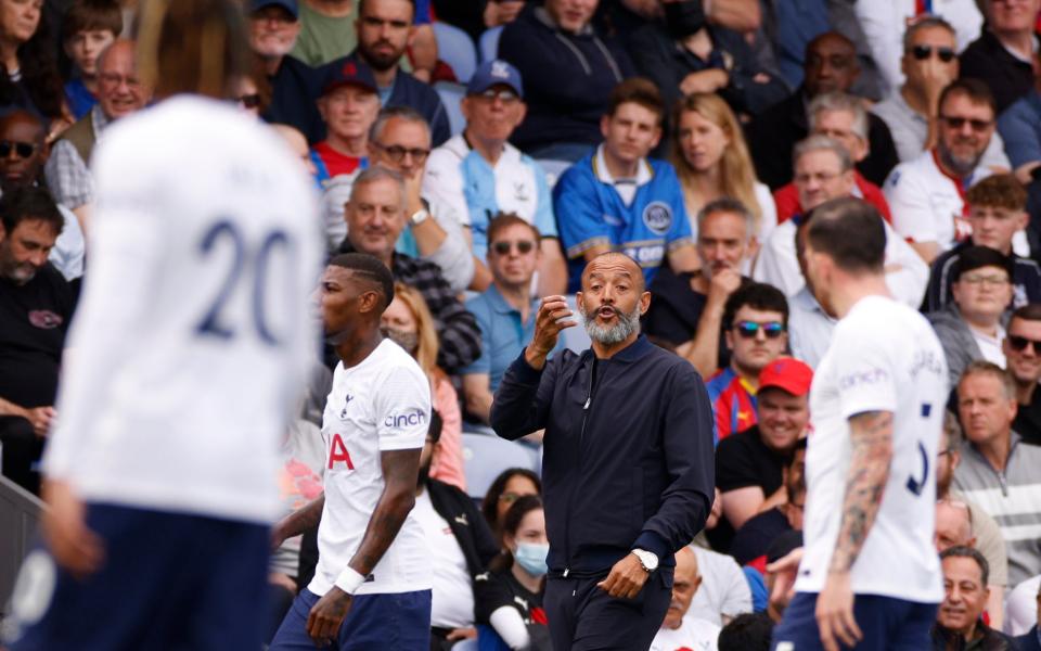 Everton fan in crowd at Palace - ACTION IMAGES