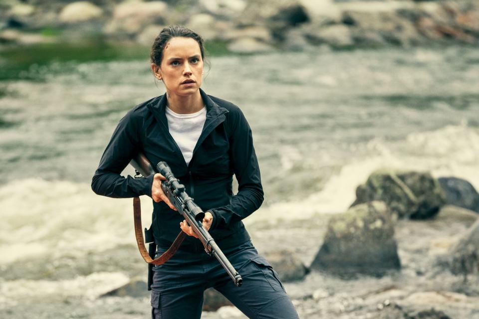 Daisy Ridley wurde als "Rey" aus der letzten "Star Wars"-Trilogie bekannt. In "Das Erwachen der Jägerin" übernimmt sie die Hauptrolle. (Bild: Philippe Bossé / Lionsgate / Leonine)