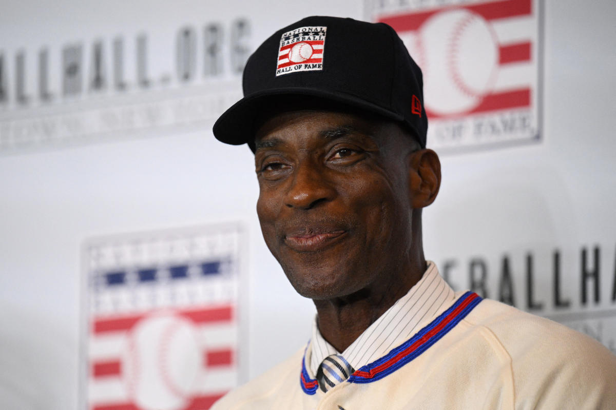 How Fred McGriff decided to not have a logo on his Hall of Fame