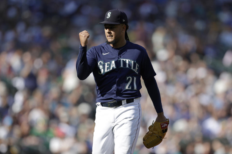 Seattle Mariners starting pitcher Luis Castillo pumps his fist after pitching against the Oakland Athletics in the fifth inning of a baseball game, Saturday, Oct. 1, 2022, in Seattle. (AP Photo/John Froschauer)