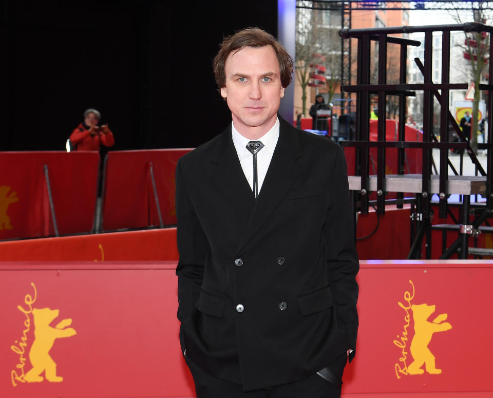 BERLIN, GERMANY - FEBRUARY 22: Lars Eidinger poses at the "Persian Lesson" premiere during the 70th Berlinale International Film Festival Berlin at Berlinale Palace on February 22, 2020 in Berlin, Germany. (Photo by Matthias Nareyek/Getty Images)