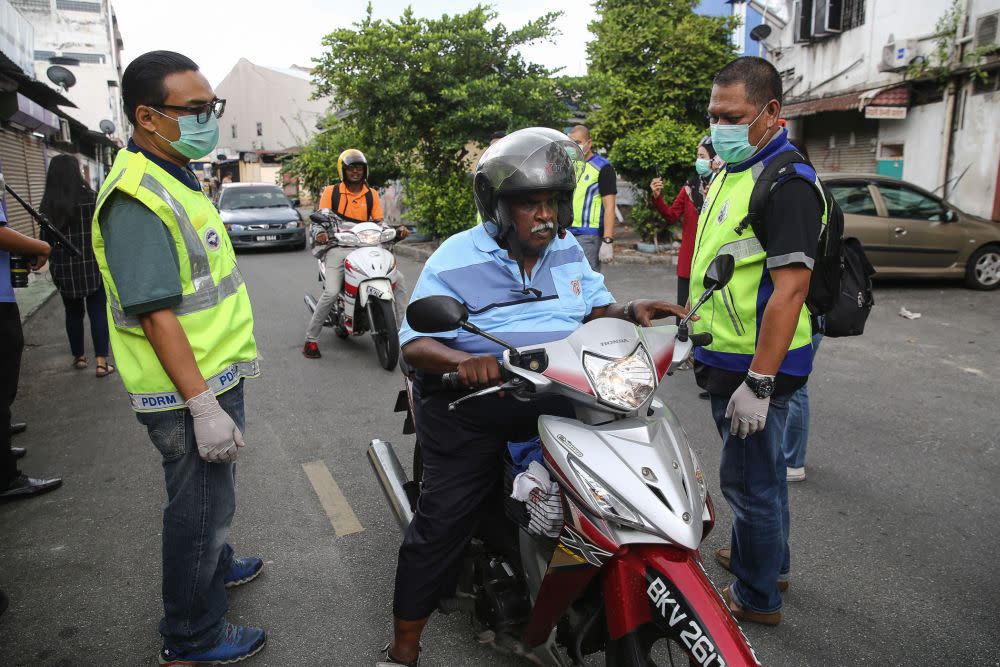 The Jalan Apas Cluster in Klang is one of currently 20 active clusters in the country. — Picture by Yusof Mat Isa