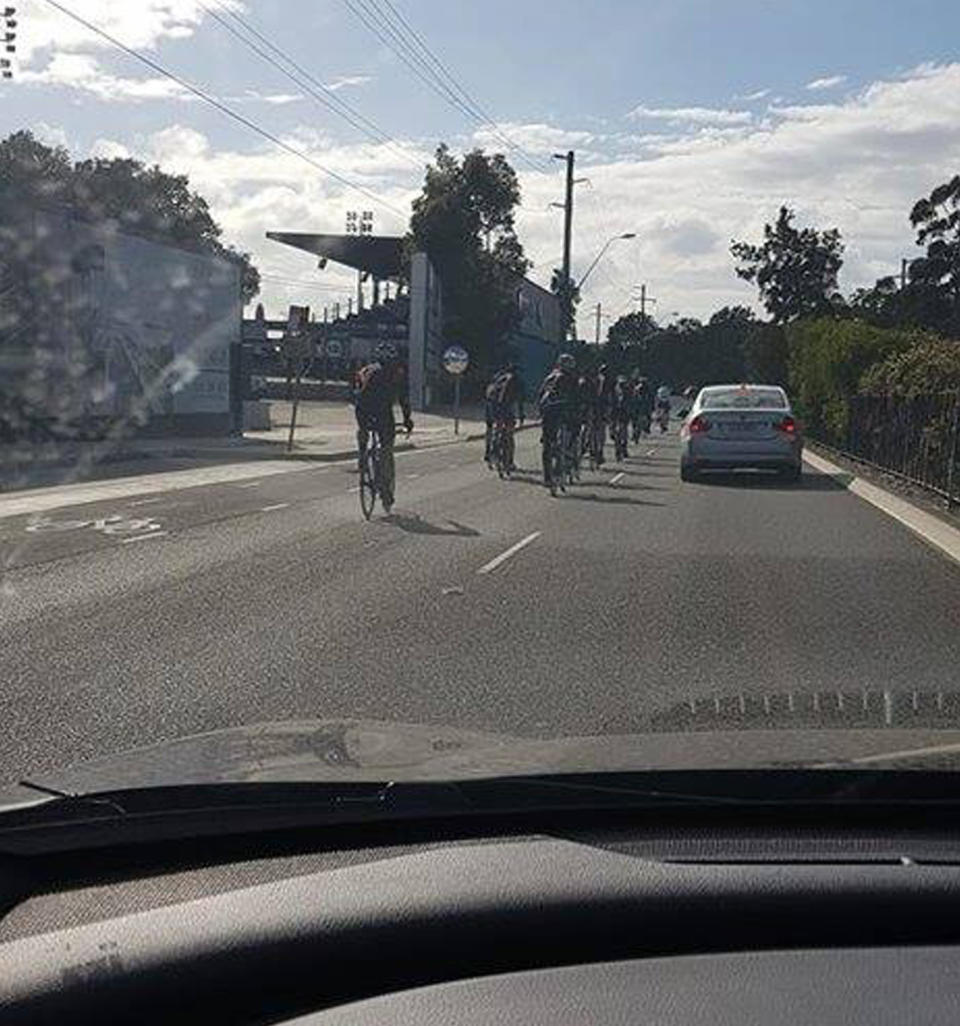 The image taken on Sunday shows over 10 cyclists hogging the left lane heading eastbound on Captain Cook Drive. Source: Facebook/ Perth – Have a whinge