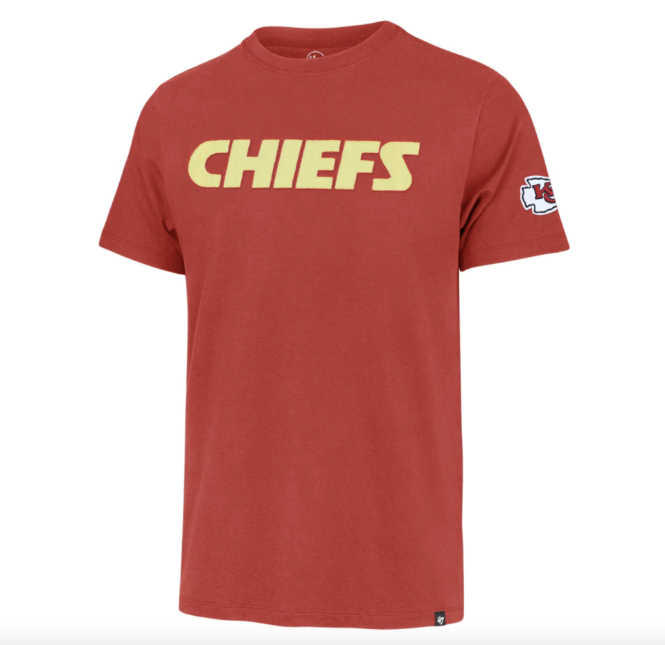 <p><a href="https://go.redirectingat.com?id=74968X1596630&url=https%3A%2F%2Fwww.47brand.com%2Fproducts%2Fkansas-city-chiefs-franklin-fieldhouse-t-mens&sref=https%3A%2F%2Fwww.countryliving.com%2Fshopping%2Fg46597193%2Fsuper-bowl-party-gear-outfits-accessories%2F" rel="nofollow noopener" target="_blank" data-ylk="slk:Shop Now;elm:context_link;itc:0;sec:content-canvas" class="link ">Shop Now</a></p><p>Chiefs Fieldhouse Tee </p><p>47brand.com</p><p>$45.00</p><span class="copyright">'47</span>