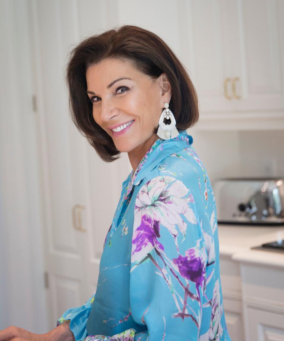 Hilary Farr