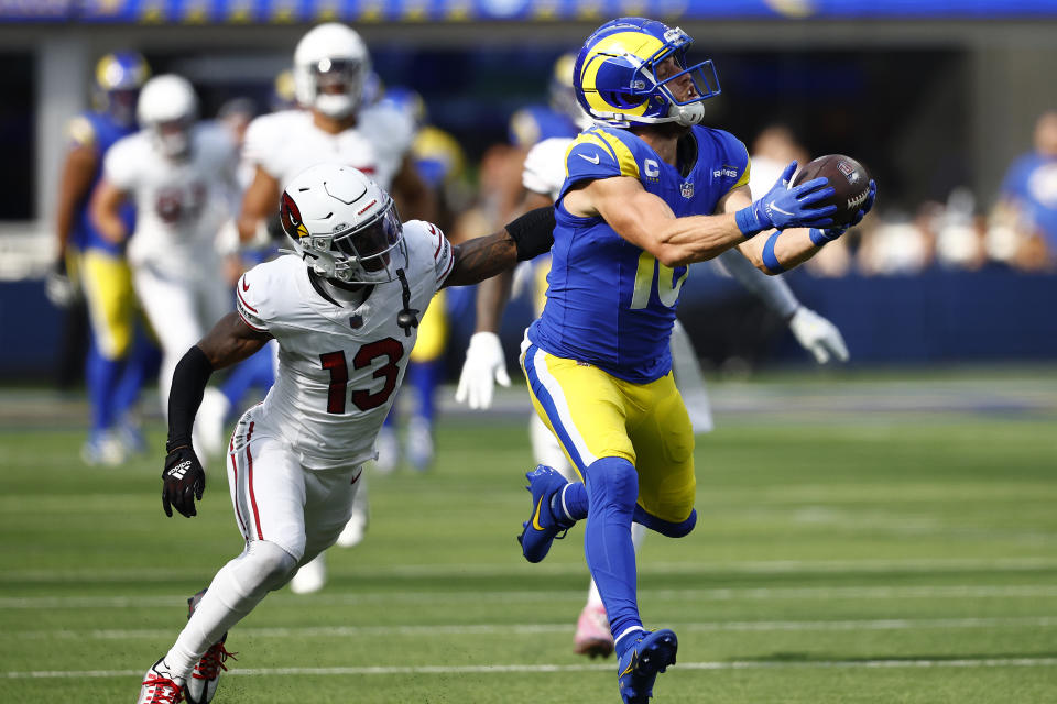 Cooper Kupp makes one of seven catches against the Cardinals in a 26-9 Rams victory. (Photo by Ronald Martinez/Getty Images)