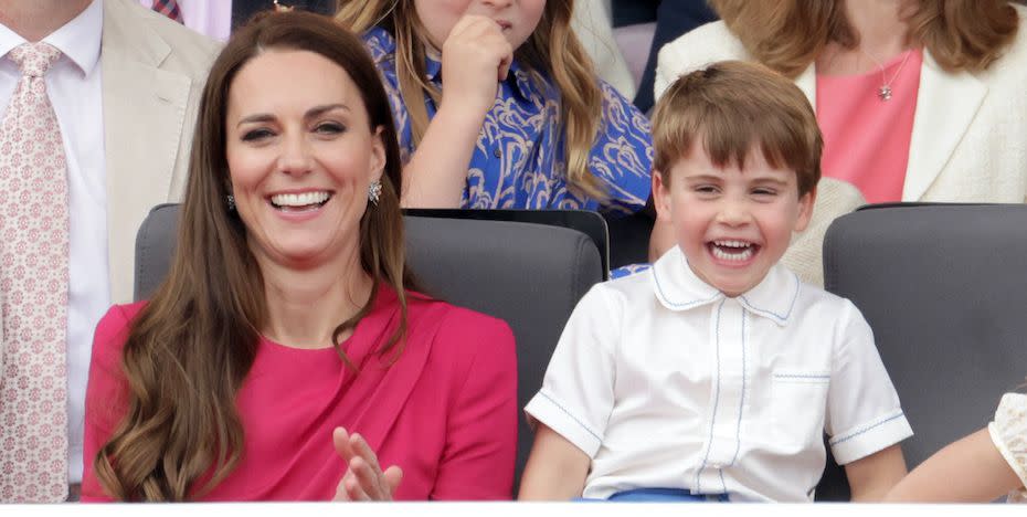 kate middleton just shared the cutest photo of herself as a baby