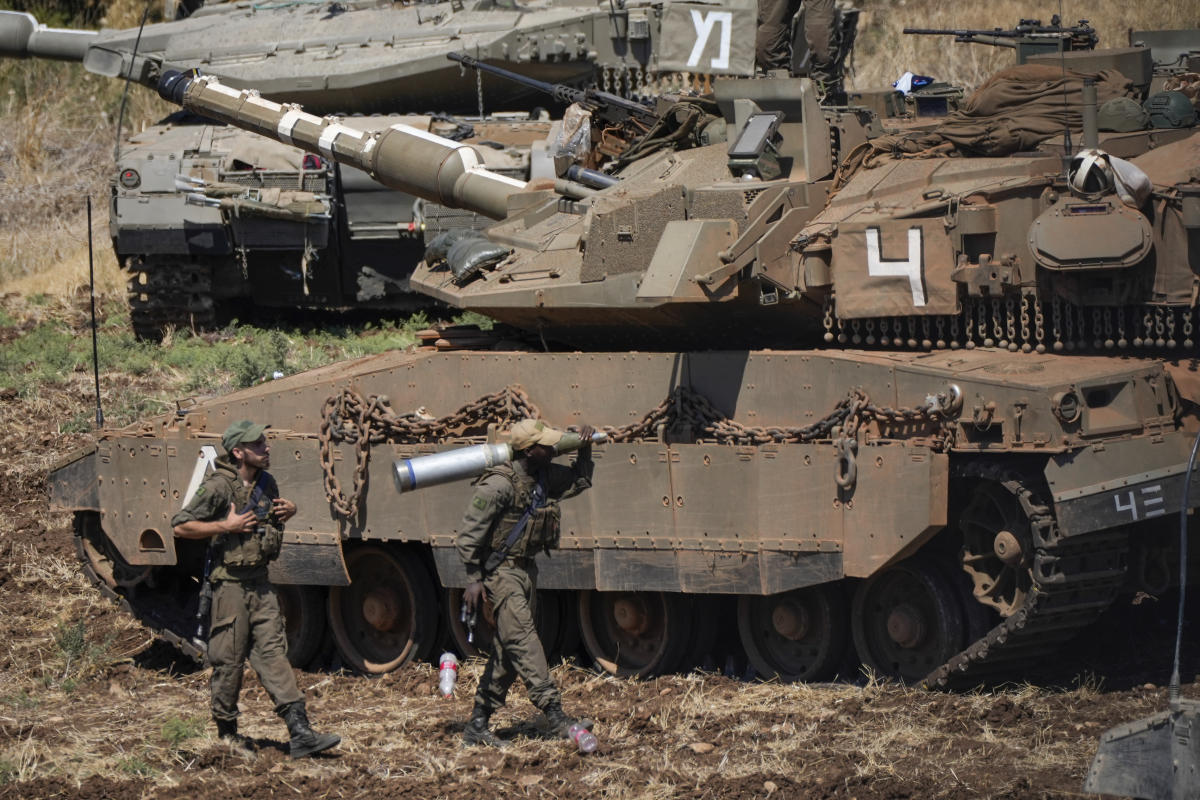 Israel’s military mobilizes additional reserve soldiers as tensions escalate with Lebanon