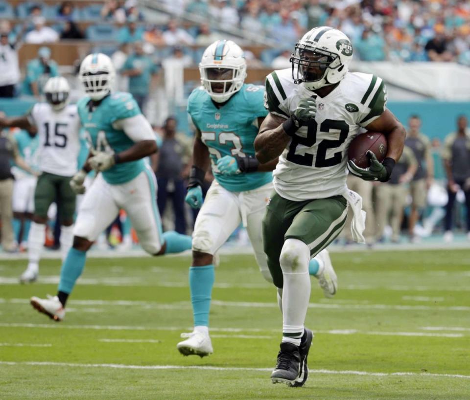 Matt Forte doesn't believe the Jets are tanking this season. (AP)