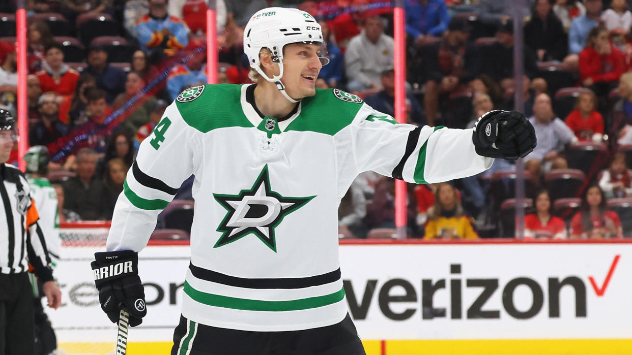 Roope Hintz has signed a long-term deal with the Dallas Stars. (Photo by Bruce Bennett/Getty Images)