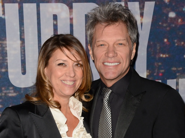 Jon Bon Jovi Just Gave an Adorable Glimpse at How His & Dorothea Hurley's  Romance Started Out