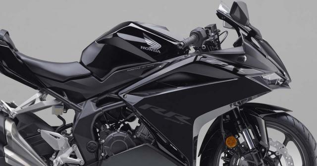 石墨黑新色更顯肅殺 Honda 22年式 Cbr250rr