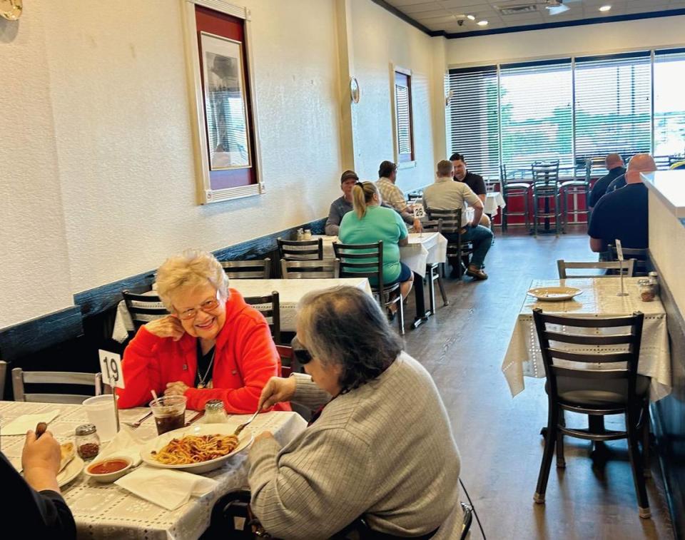 Longtime customers say they’re glad John Avelluto has reopened his restaurant.