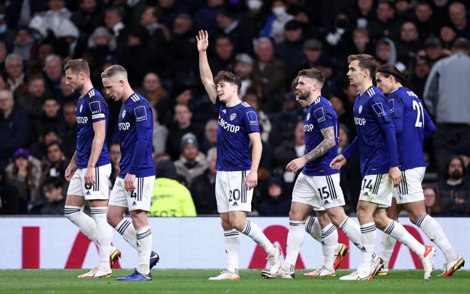 Daniel James of Leeds United celebrates with team mates after scoring their side's first goal during the Premier League match between Tottenham Hotspur and Leeds United at Tottenham Hotspur Stadium on November 21, 2021 in London, England. - GETTY IMAGES