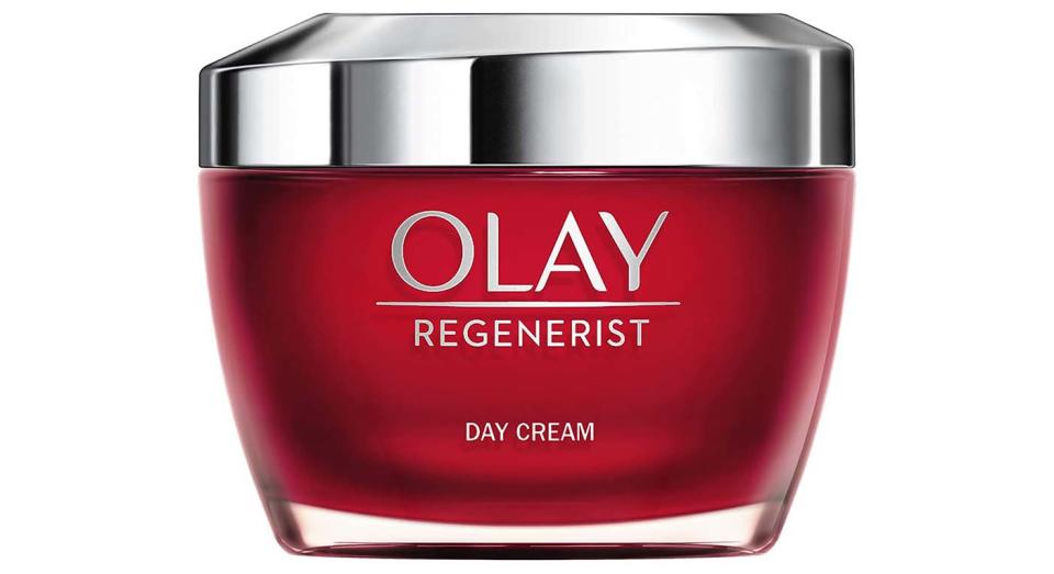 Olay Regenerist 3 Point Face Cream with Hyaluronic Acid 