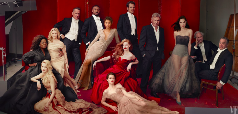 Has Reese Witherspoon got three legs on the Vanity Fair cover? [Photo: Vanity Fair/Annie Leibovitz]