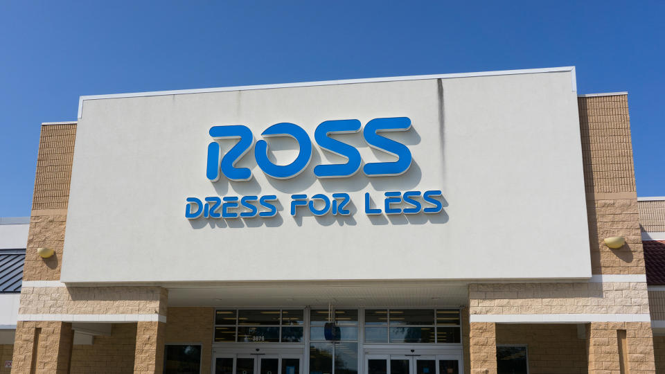 JACKSONVILLE, FLORIDA, USA - SEPTEMBER 20, 2016: A Ross Store in Jacksonville.