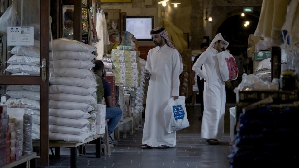 Das gesellschaftliche Leben Katars findet vor allem während der Dunkelheit statt. Tagsüber ist es mit bis zu 50 Grad Celsius im Schatten einfach zu heiß zum Rausgehen. (Bild: ZDF / René Dame)