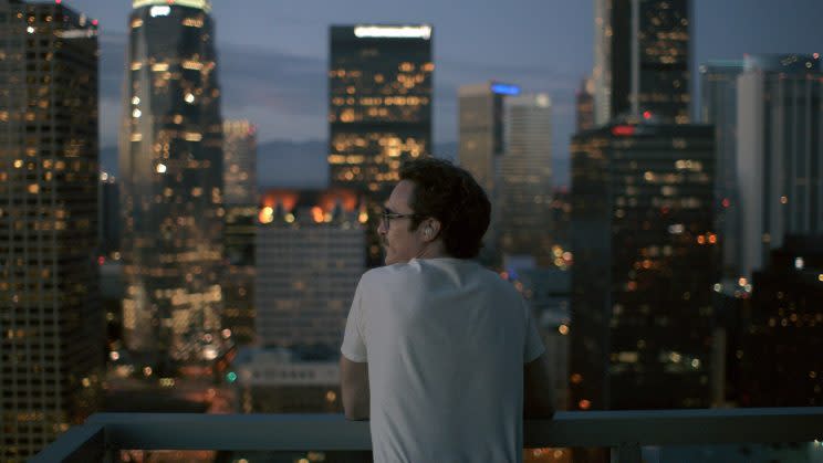 Joaquin Phoenix in <em>Her.</em> (Photo: Warner Bros. Pictures/courtesy Everett Collection)