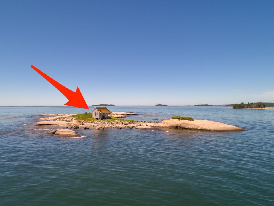 Duck Ledges Island.