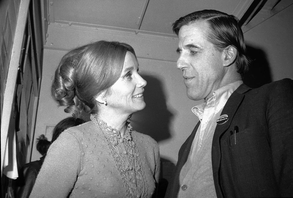 Eva Marie Saint and Fred Gwynne