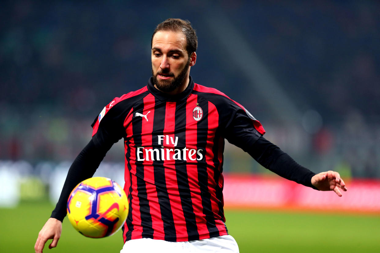 STADIO GIUSEPPE MEAZZA, MILANO, ITALY – 2018/12/29: Gonzalo Higuain of Ac Milan in action during the Serie A football match between AC Milan and Spal . Ac Milan wins 2-1 over Spal. (Photo by Marco Canoniero/LightRocket via Getty Images)