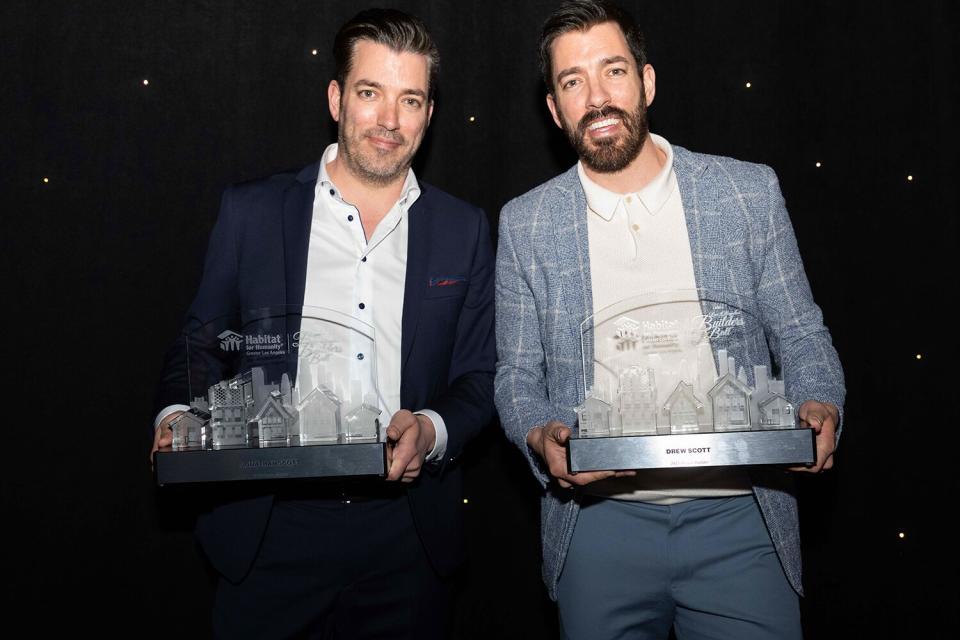 drew scott, jonathan scott