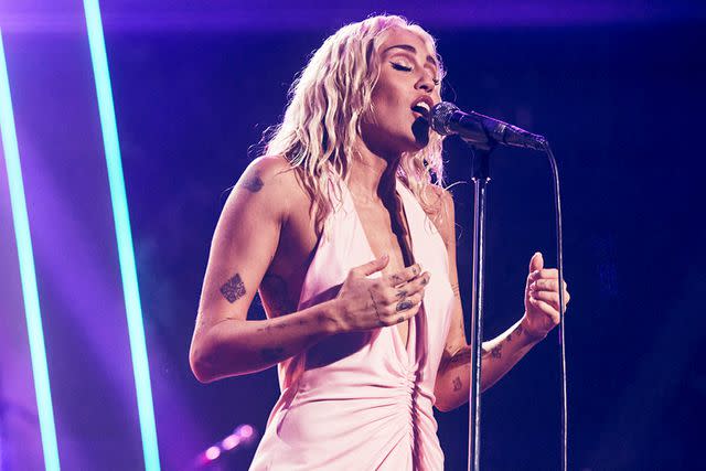 <p>Vijat Mohindra/NBC/Getty</p> Miley Cyrus