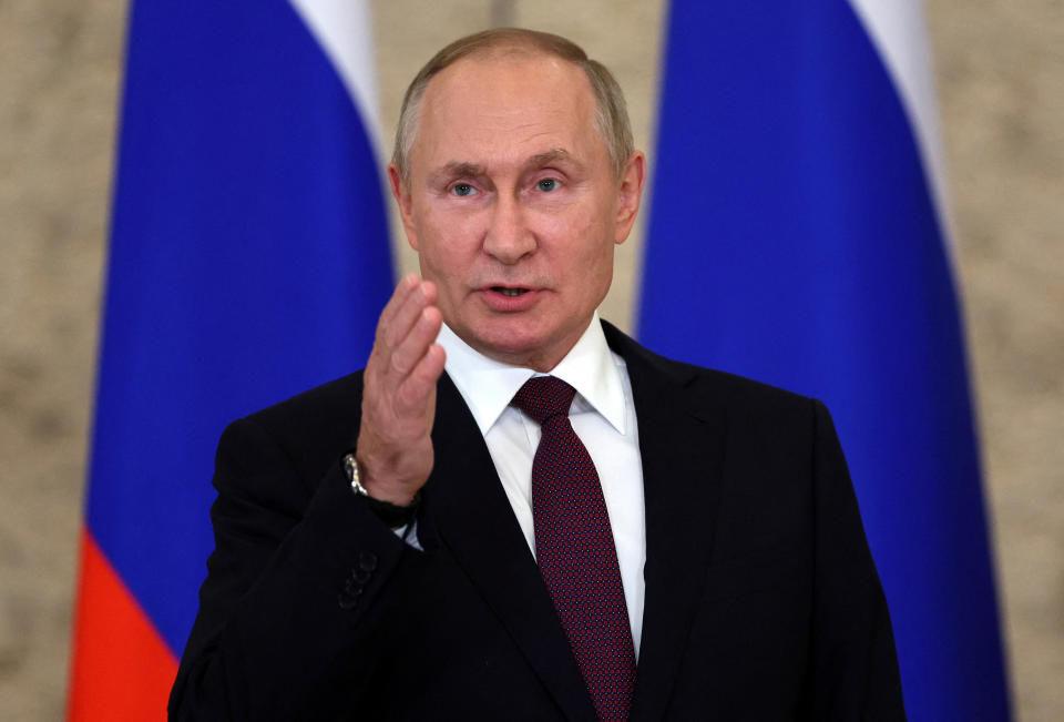Wladimir Putin hat weitere Angriffe auf die Ostukraine angekündigt (Bild: Sputnik/Sergey Bobylev/Pool via REUTERS)