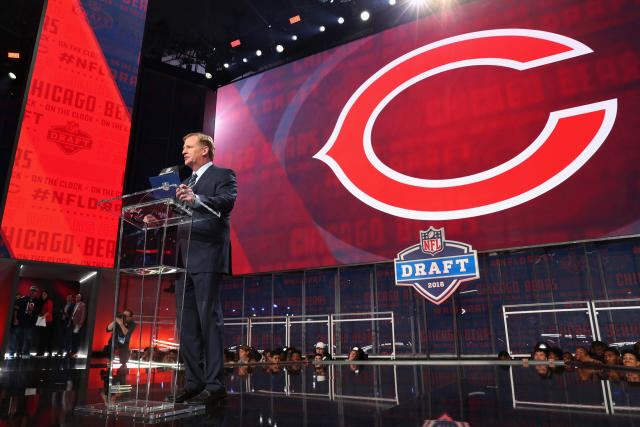 This Chicago Bears 2023 mock draft makes sense after trade deadline