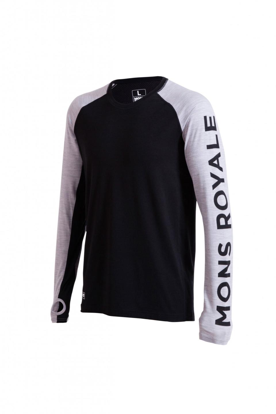 <p><a rel="nofollow noopener" href="http://shop.eu.monsroyale.com/collections/base-layer-mens-aw16/products/shaun-off-34-long-john-black-mens-aw16" target="_blank" data-ylk="slk:These Mons Royale long johns;elm:context_link;itc:0;sec:content-canvas" class="link "><span>These Mons Royale long johns</span></a><b> (£67) </b><span>are made from merino wool to provide a comfortable, non-itchy base layer, which both wicks moisture away and has natural antibacterial properties to stay odour-free. The waistband keeps them from slipping down while there are no side seams to keep things comfy. Matching top available. [Photo: Mons Royale]</span> </p>