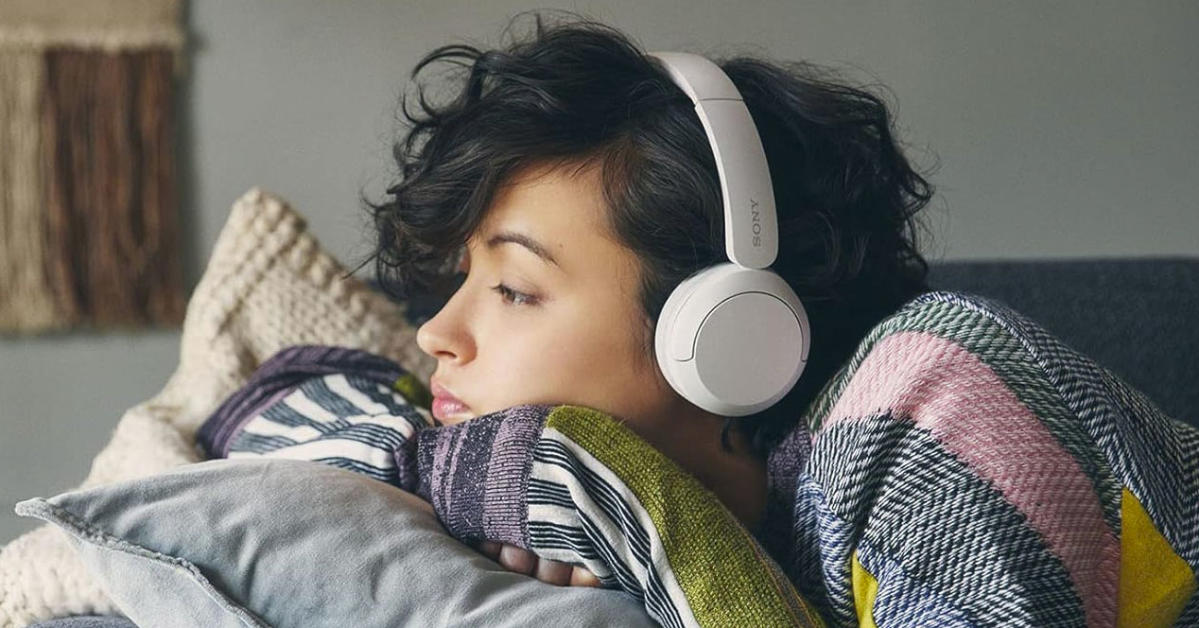 Chollazo Cyber Monday 2022: estos auriculares inalámbricos Sony están  rebajados un 42%, Escaparate: compras y ofertas