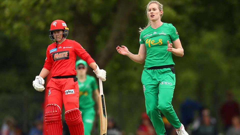 Holly Ferling in action for the Melbourne Stars in the WBBL. (Photo by Kelly Defina/Getty Images)