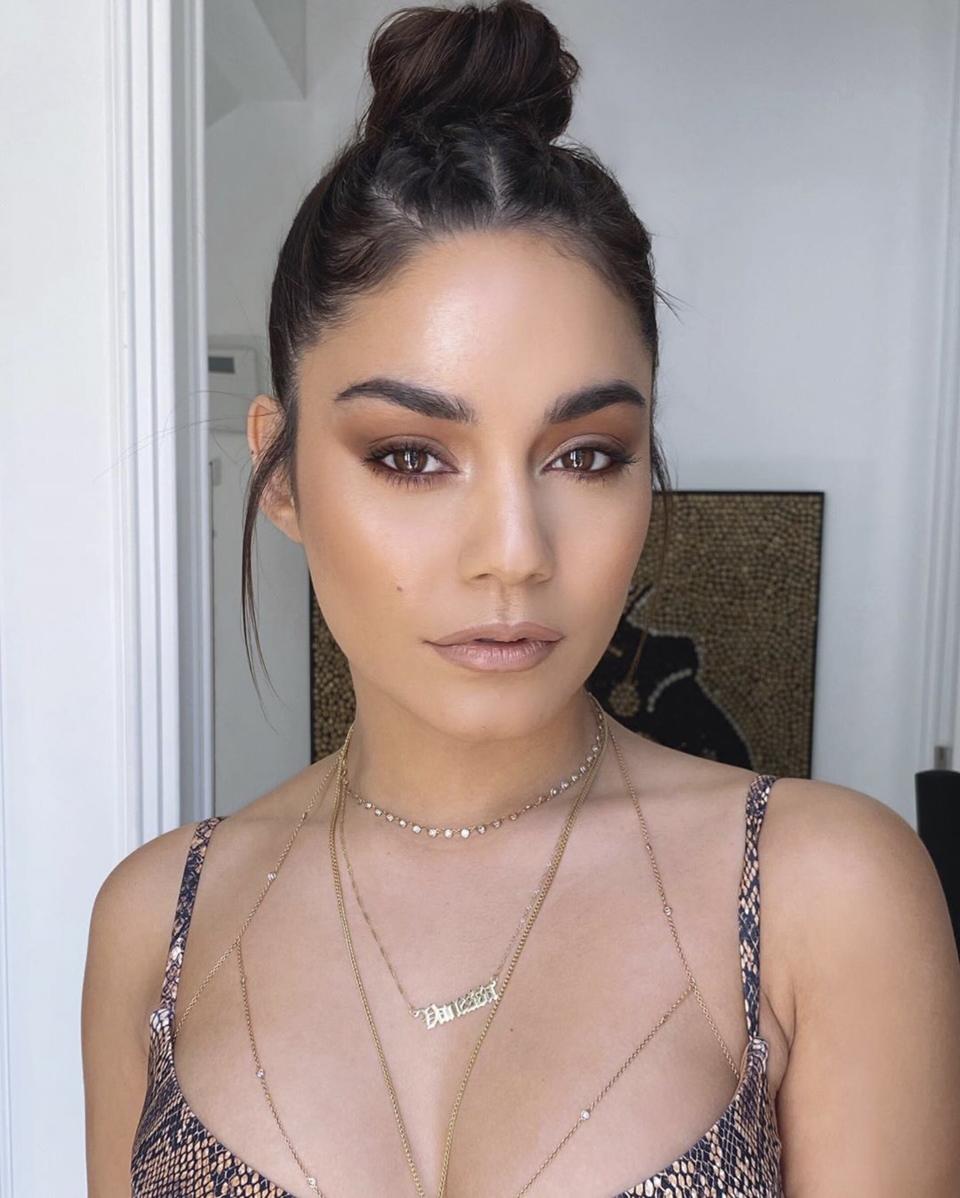 The newly single<em> Princess Switch</em> actress showed off her sultry makeup look on Instagram earlier in the day, tagging the shot in Miami. 