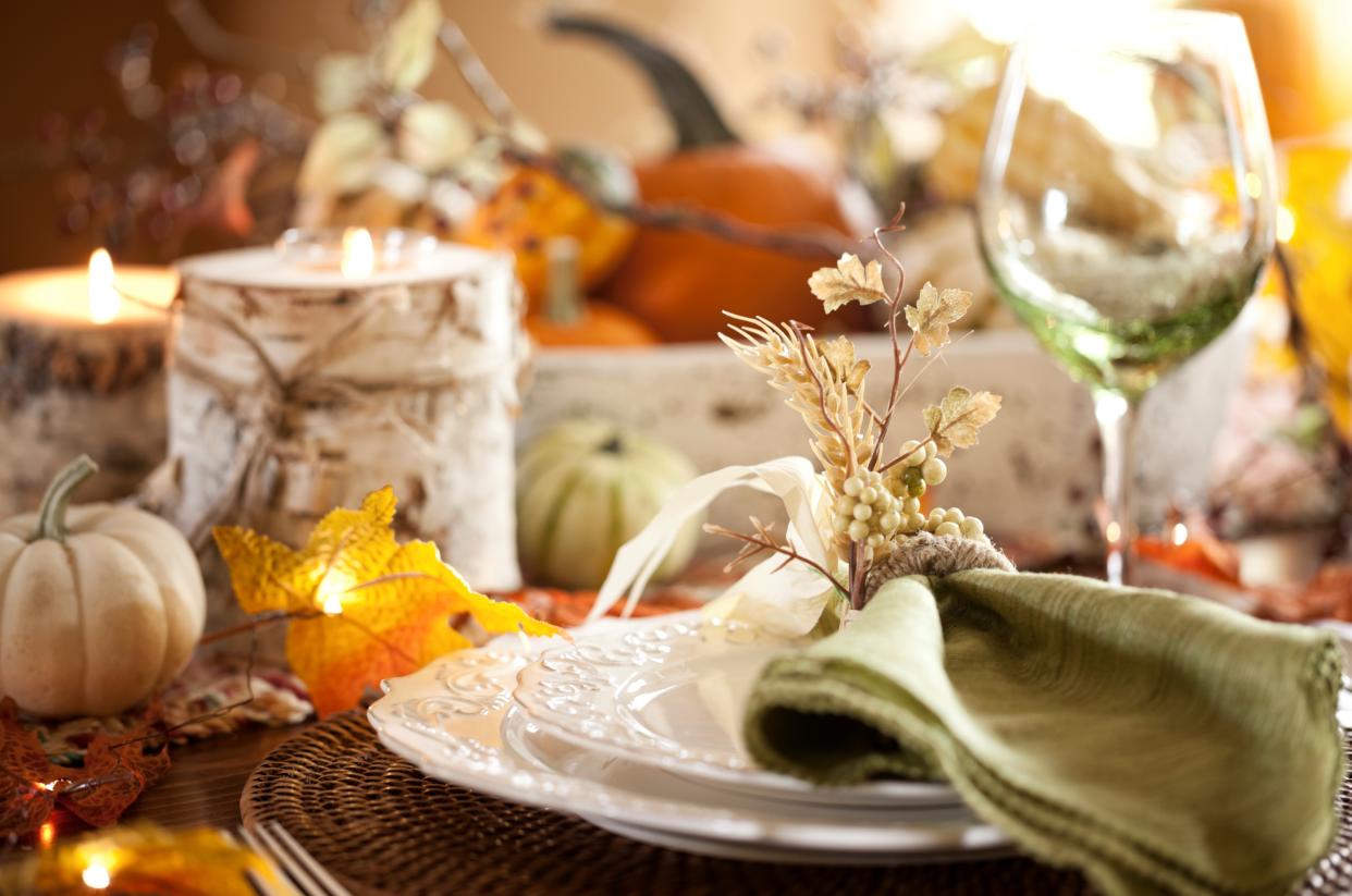  Thanksgiving tablescape. 