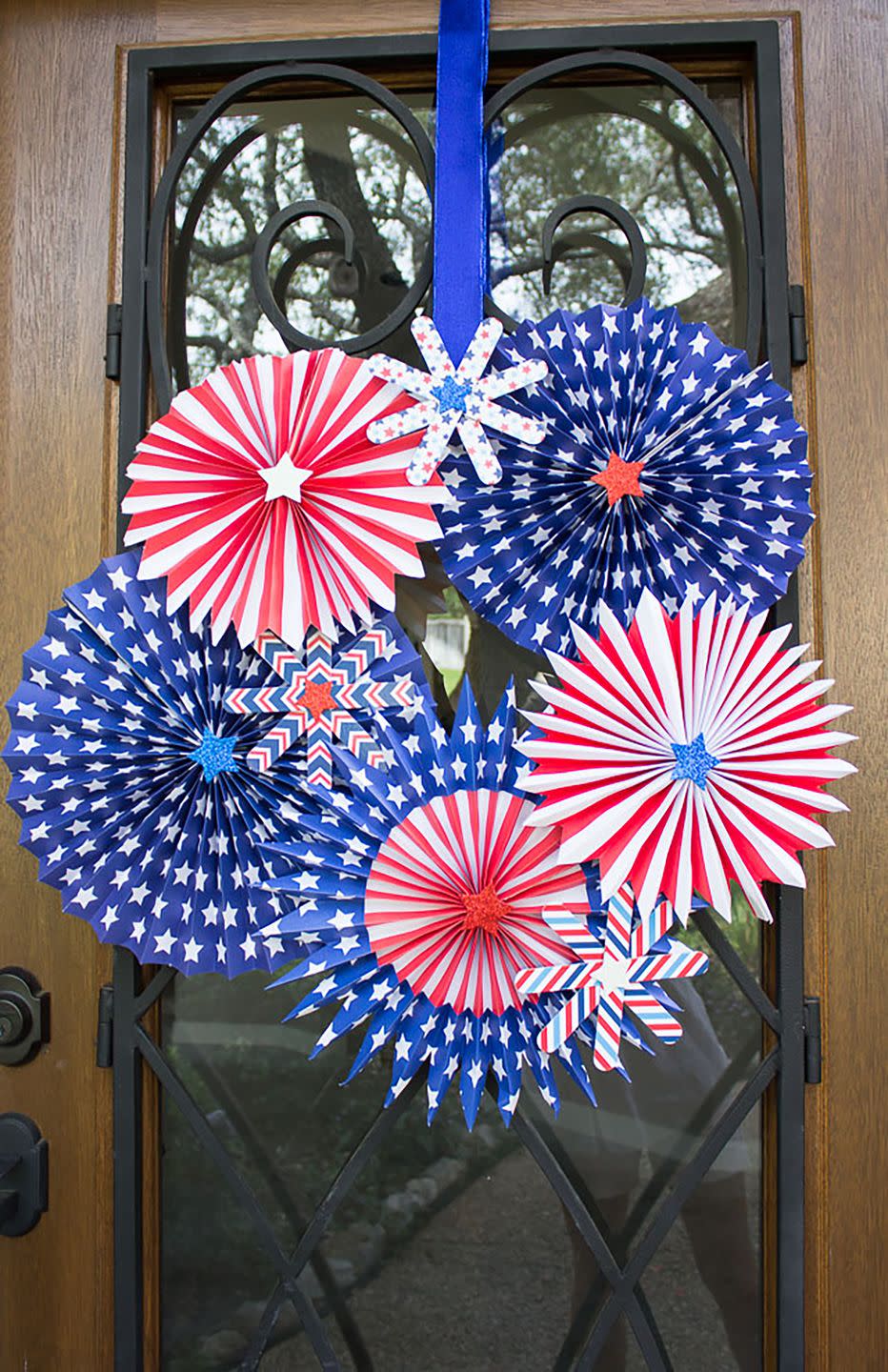 Fireworks Wreath