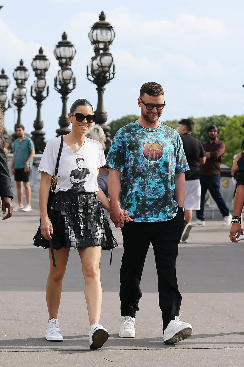 Justin Timberlake and Jessica Biel go out for a walk on the Alexandre III bridge in France on June 23, 2022. - Credit: KCS Presse / MEGA